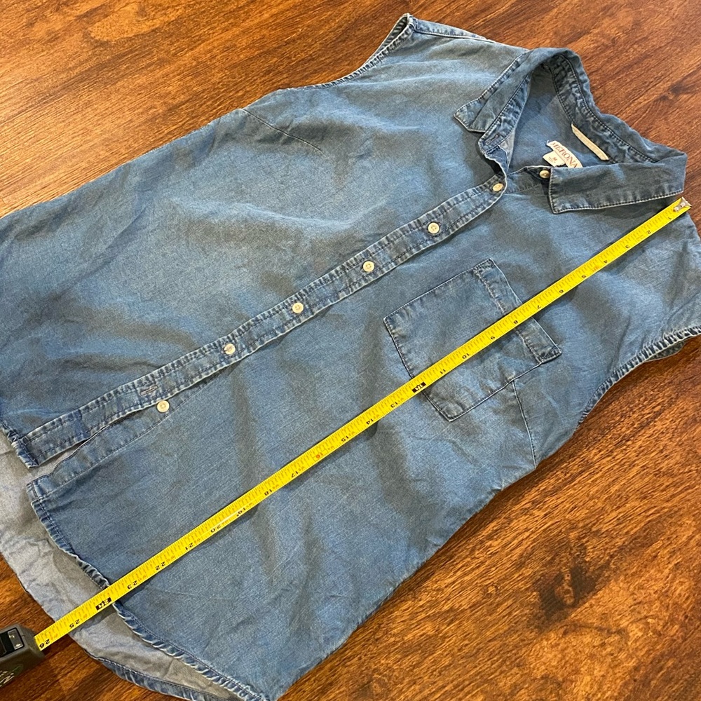 Merona Chambray top - Picture 3 of 5